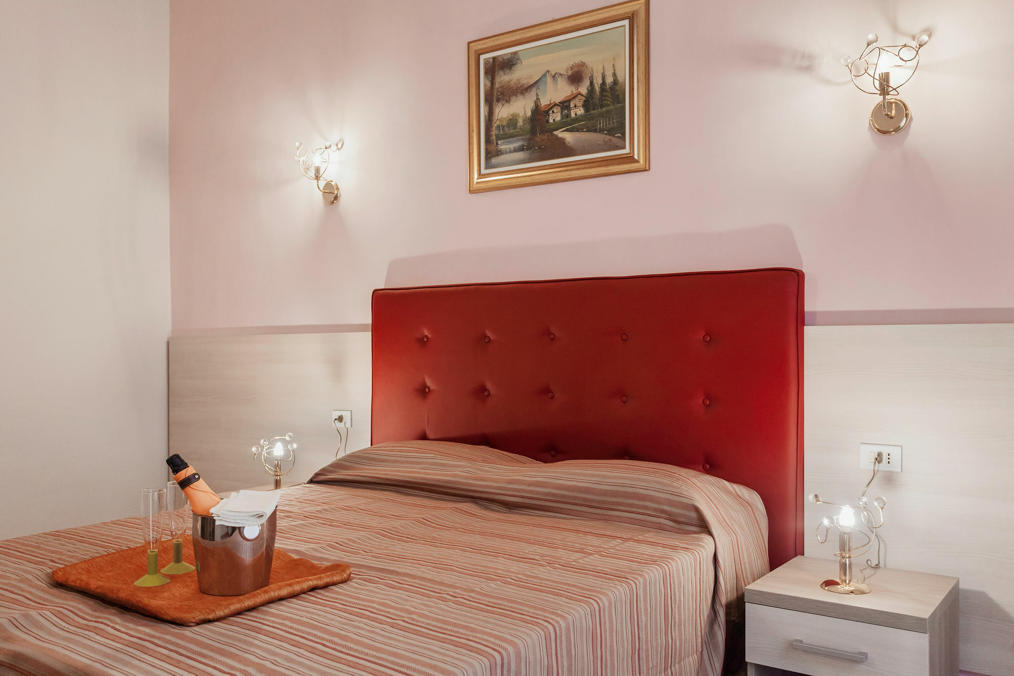 Hotel Domus Napoleone Řím Exteriér fotografie